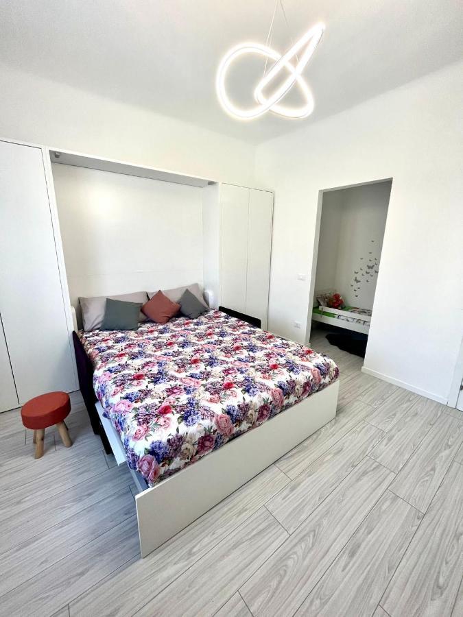 Marghespace Zona Stazione Centrale Appartamento Con Letto Matrimoniale E Bagno Milano Eksteriør billede